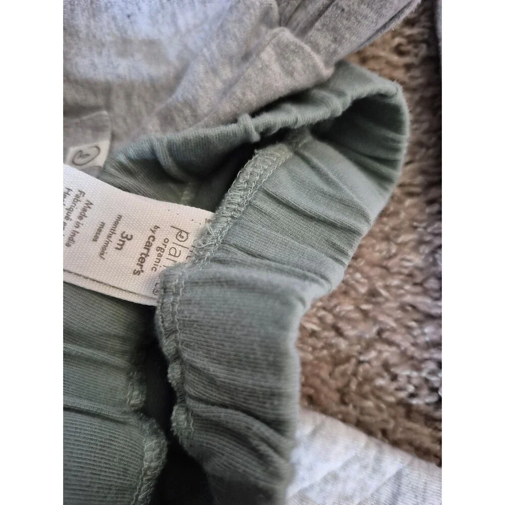 Little planet organic clothing lot size 3 months
